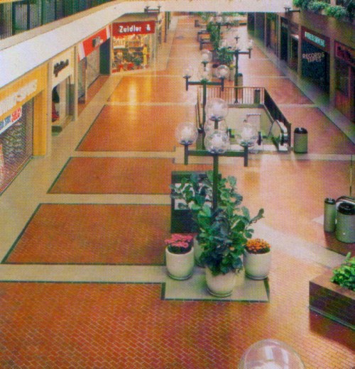 Mall 1985-2