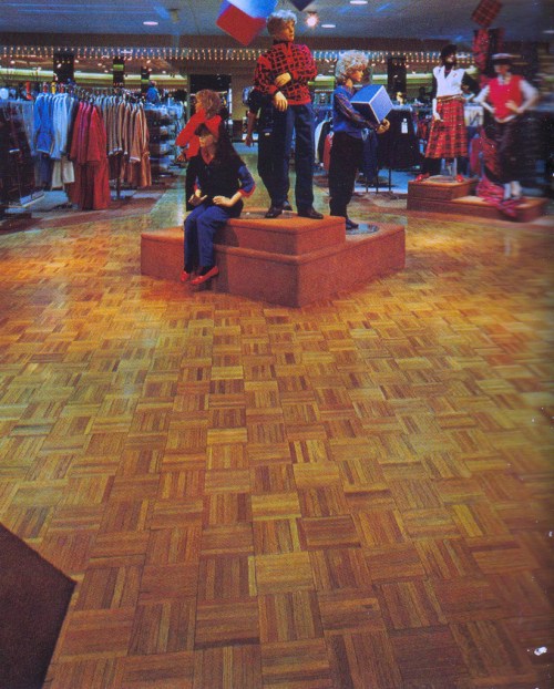 Mall 1985-3
