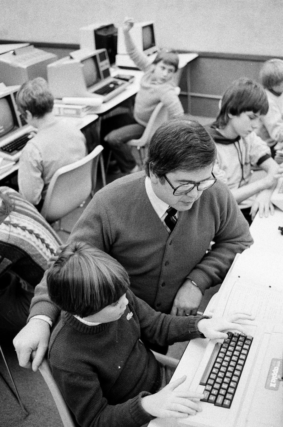 ’80s Decor/Design/Fashion | 2 Warps to Neptune | Page 6