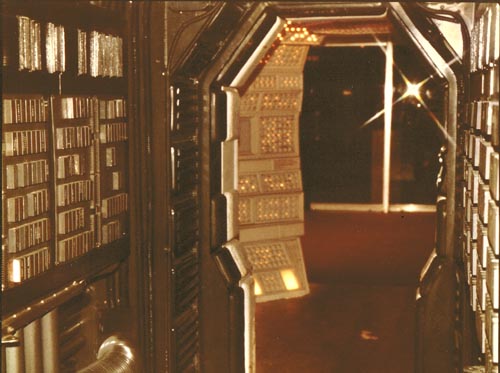 Alien Egyptian 1979-3